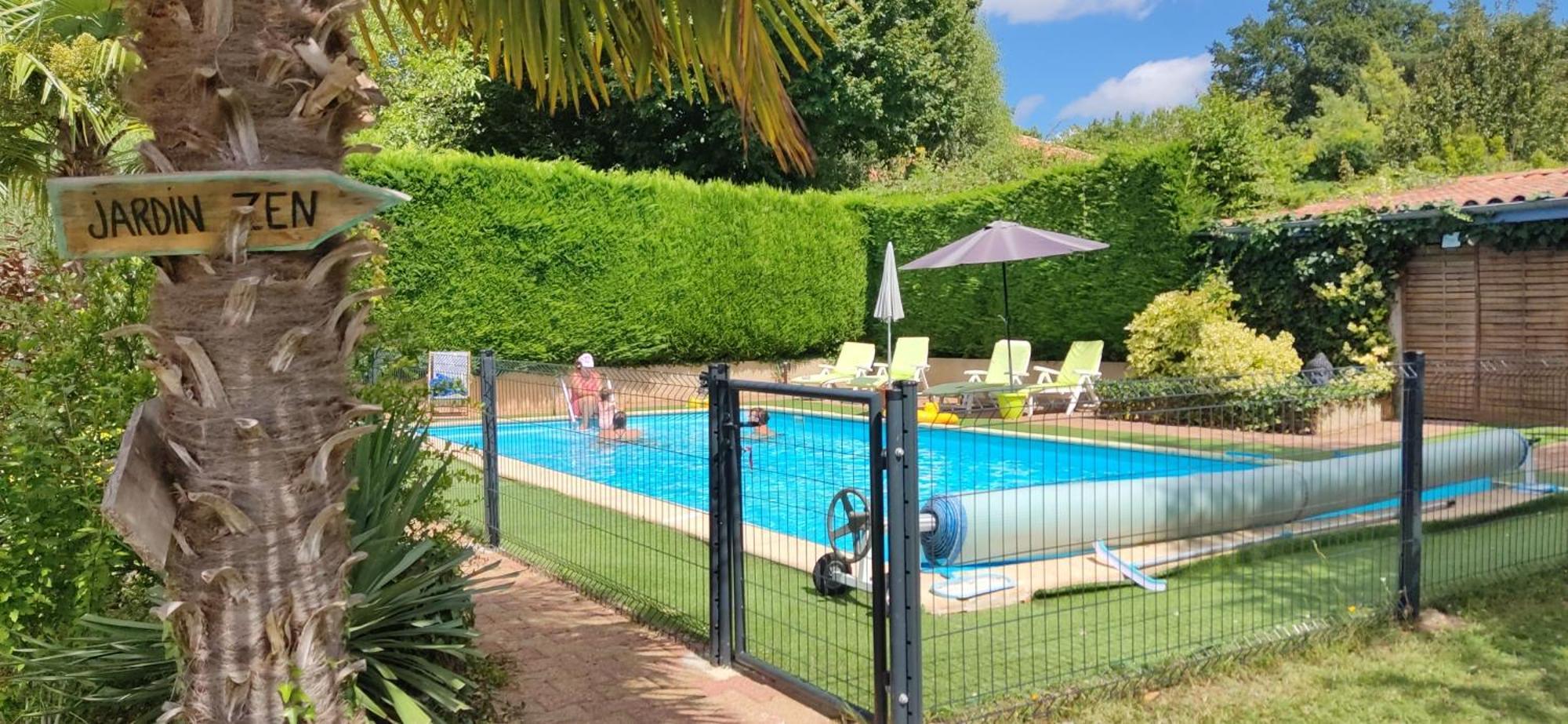 Bed and Breakfast Chez Isa Et Dens Marsac-sur-l'Isle Zewnętrze zdjęcie